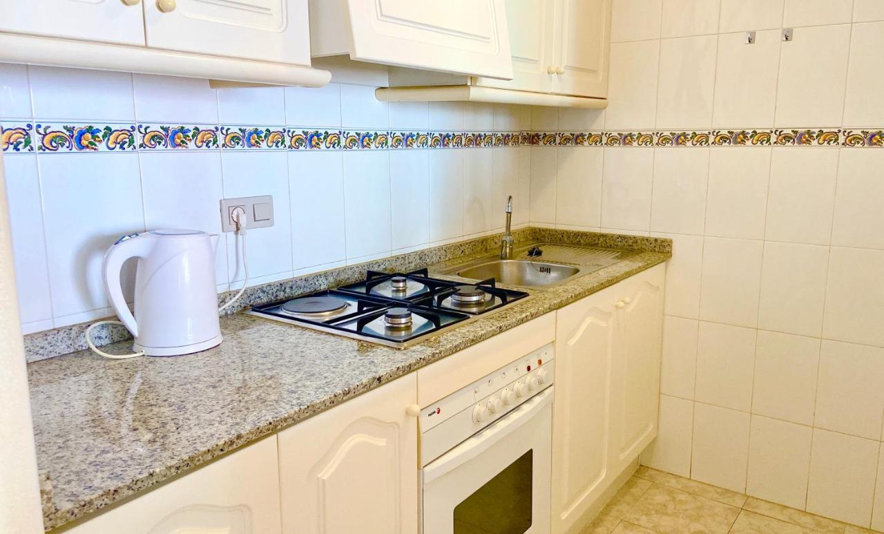 Beautiful Apartment Near Playa De Los Locos Torrevieja Exterior foto